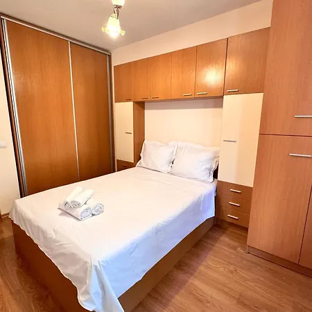 1-bedroom Near Centre * ヴァルナ
