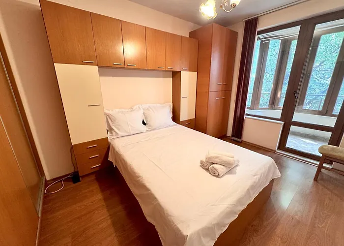 1-bedroom Near Centre Lejlighed